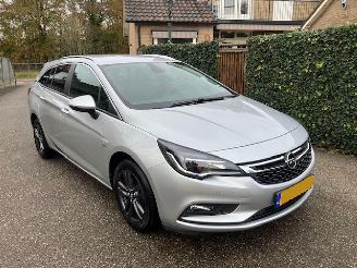 danneggiata veicoli industriali Opel Astra 1.0 Turbo 120 Jaar Edition 105 PK 66834 KM NAP !! 2019/7