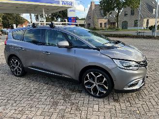 Avarii autoturisme Renault Grand-scenic 1.3 - 103 Kw automaat 2021/4