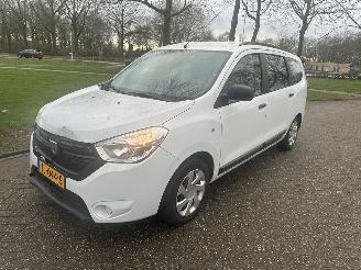 damaged commercial vehicles Dacia Lodgy 1.2 2018/8