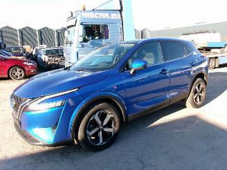 damaged commercial vehicles Nissan Qashqai 1,3 N-Connect 2023/3