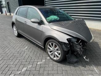 damaged commercial vehicles Volkswagen Golf Golf VII (AUA), Hatchback, 2012 / 2021 1.4 TSI 16V 2014/5