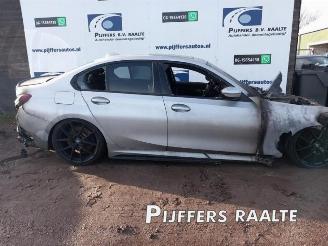 uszkodzony samochody osobowe BMW 3-serie 3 serie (G20), Sedan, 2018 330i xDrive 2.0 TwinPower Turbo 16V 2019/7