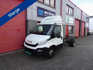 occasion commercial vehicles Iveco Daily 40C17 3.0 375 airco 3zits LET OP MARGE !!!!!!!!! 2015/6