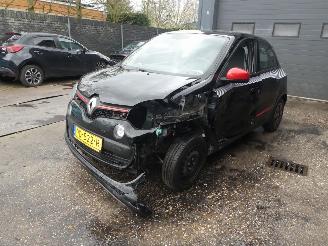 uszkodzony samochody osobowe Renault Twingo 1.0 SCe Collection 2017/8
