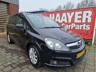 damaged commercial vehicles Opel Zafira 2.2 cosmo 2006/1