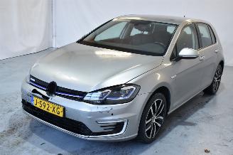 Volkswagen e-Golf E-DITION picture 3