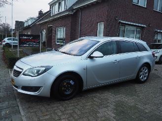 Damaged car Opel Insignia 1.6T Innovation AUTOMAAT 2016/2