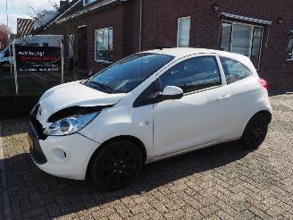 damaged commercial vehicles Ford Ka 1.2 style S/S 2015/1