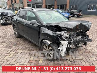Damaged car Kia Stonic Stonic (YB), SUV, 2017 1.0i T-GDi 12V 2023/6