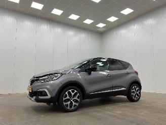Vaurioauto  passenger cars Renault Captur 0.9 TCe Intens Navi Clima 2019/6