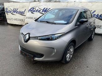 Avarii auto utilitare Renault Zoé  2014/12