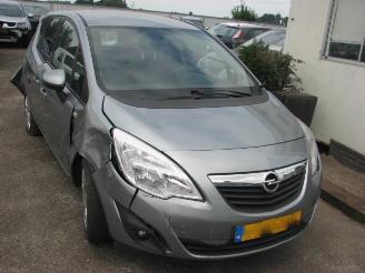 Avarii autoturisme Opel Meriva 1.4 turbo 2012/9