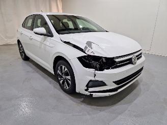 occasion passenger cars Volkswagen Polo 1.0 Comfortline Airco 5-Drs 2019 2019/4