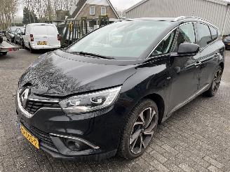 damaged commercial vehicles Renault Grand-scenic 1.3 TCE Bose 2018/5