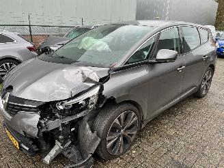 Damaged car Renault Grand-scenic 1.3 TCE  Intens  Automaat 2019/6