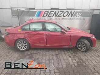 danneggiata veicoli commerciali BMW 3-serie 3 serie (F30), Sedan, 2011 / 2018 320i 2.0 16V 2015/6