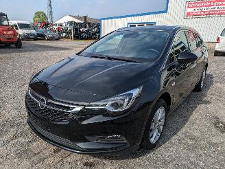 Salvage car Opel Astra K 1.6 2018/12