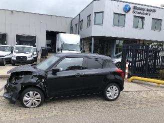 uszkodzony samochody osobowe Suzuki Swift 12i 66kW E6 5 drs 2018/7