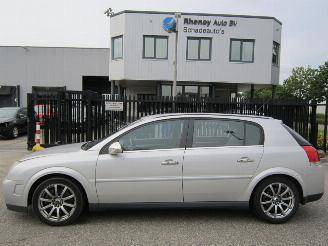 Autoverwertung Opel Signum Y30DT Automatic 2004/3