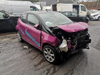 uszkodzony samochody osobowe Toyota Aygo Aygo (B40), Hatchback, 2014 1.0 12V VVT-i 2016