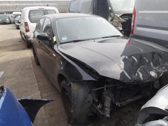 uszkodzony samochody osobowe BMW 1-serie 1 serie (E87/87N), Hatchback 5-drs, 2003 / 2012 116i 1.6 16V 2009/9
