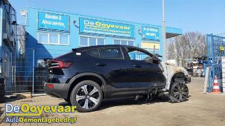 Damaged car Volvo C-40 C40 Recharge (XK), SUV, 2021 Recharge Twin 2021/12