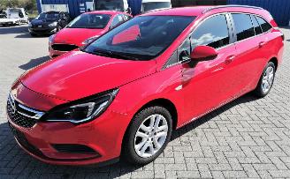 dañado ciclomotor Opel Astra Opel Astra ST 1.0 ECOTEC Turbo Active 77kW S/S 2018/5