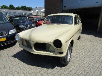 krockskadad bil bedrijf Volvo  amazone combi 1965/2