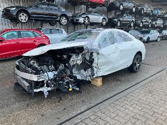 damaged passenger cars Mercedes Cla-klasse CLA 280 Coupe 2018/4