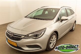 Opel Astra Sport Tourer 1.6 CDTI Navi Business + picture 1
