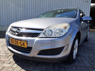 Salvage car Opel Astra Astra H SW (L35) Combi 1.9 CDTi 16V 150 (Z19DTH(Euro 4)) [110kW]  (09-=
2004/10-2010) 2008/2