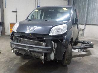 Auto incidentate Peugeot Bipper Bipper (AA) Van 1.3 HDI (F13DTE5(FHZ)) [55kW]  (10-2010/...) 2014/5