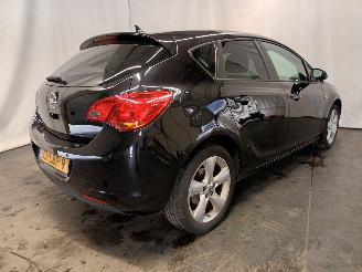 Opel Astra Astra J (PC6/PD6/PE6/PF6) Hatchback 5-drs 1.6 16V (A16XER(Euro 5)) [85=
kW]  (12-2009/10-2015) picture 10