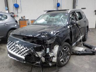 Salvage car Hyundai Santa Fe Santa Fe IV SUV 1.6 T-GDI Hybrid (G4FT) [169kW]  (08-2020/...) 2021/4