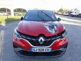 Renault Captur E-TECH HYBRID picture 8