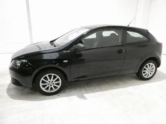 Seat Ibiza 1.2 REFERENCE picture 3