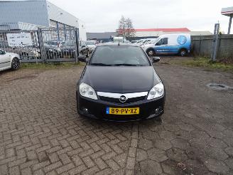 Opel Tigra TwinTop   1.4  16V picture 2