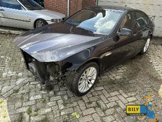 damaged passenger cars BMW E-klasse 528I 2012/1