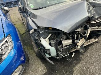 Auto incidentate Renault Mégane  2015/12
